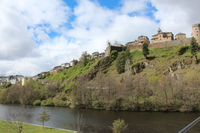 480ad25fa508418bac85f2fbda0cbfc4